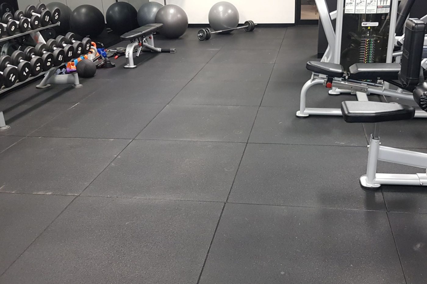 Why is Rubber Matting a Great Choice for Home Gyms?